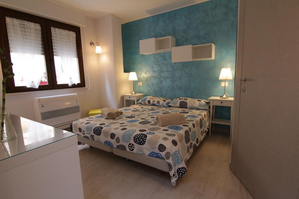 Rosemary Charming Rooms Termoli Cameră foto